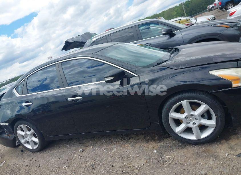 Photo 13 of 2013 Nissan Altima 2.5 SL (VIN 1N4AL3AP1DC212649)