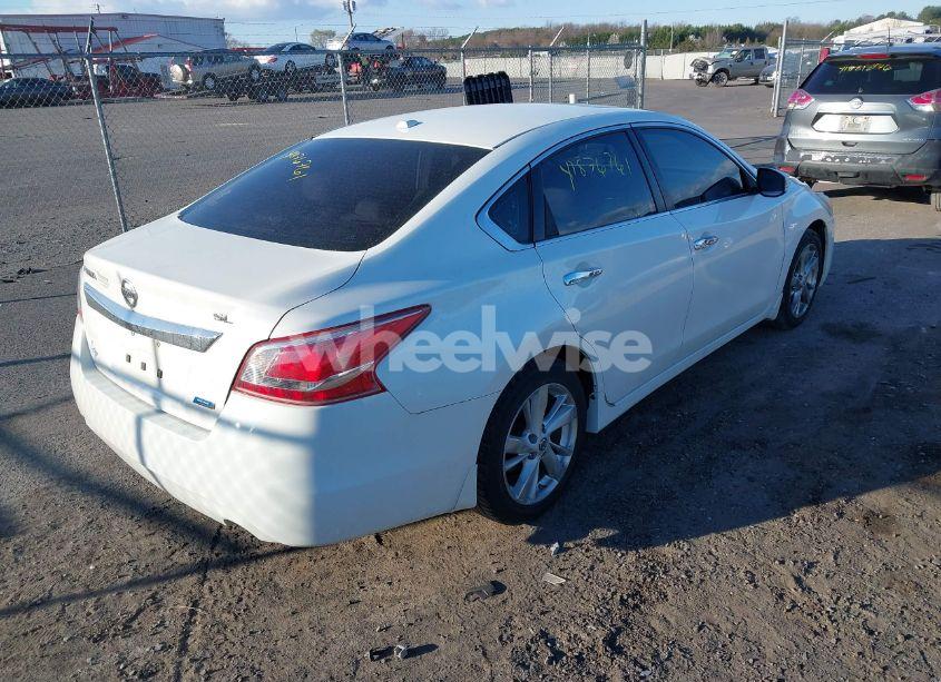 Photo 4 of 2013 Nissan Altima 2.5 SL (VIN 1N4AL3AP1DC229855)