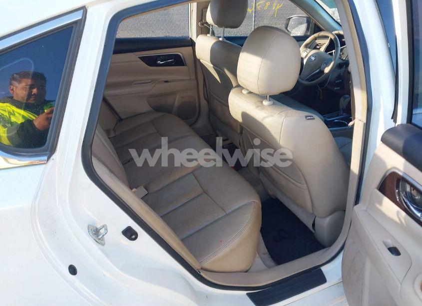 Photo 8 of 2013 Nissan Altima 2.5 SL (VIN 1N4AL3AP1DC229855)