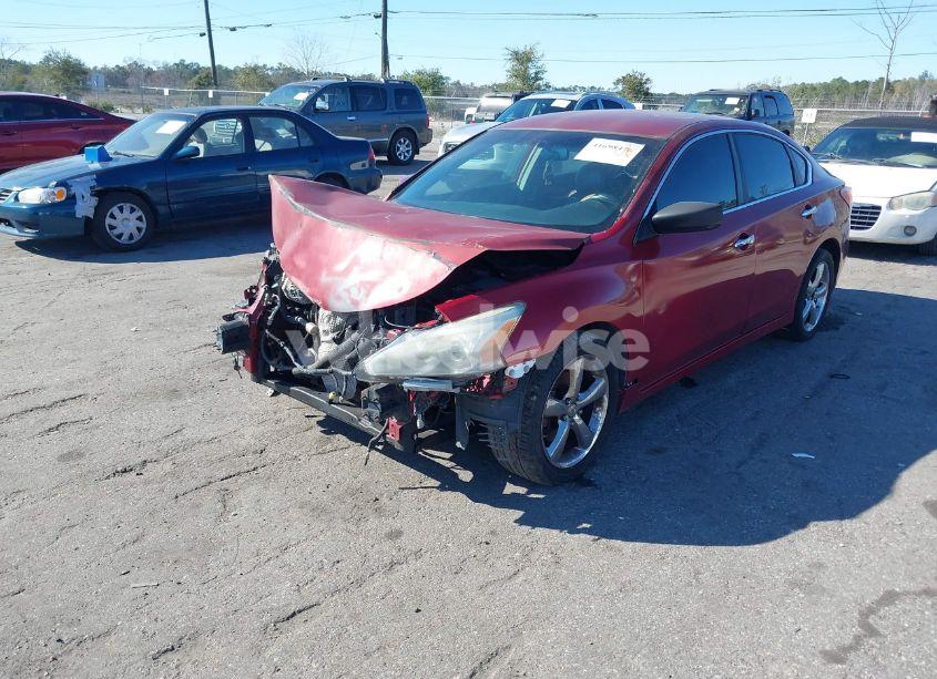 Photo 2 of 2013 Nissan Altima 2.5 S (VIN 1N4AL3AP1DC238863)