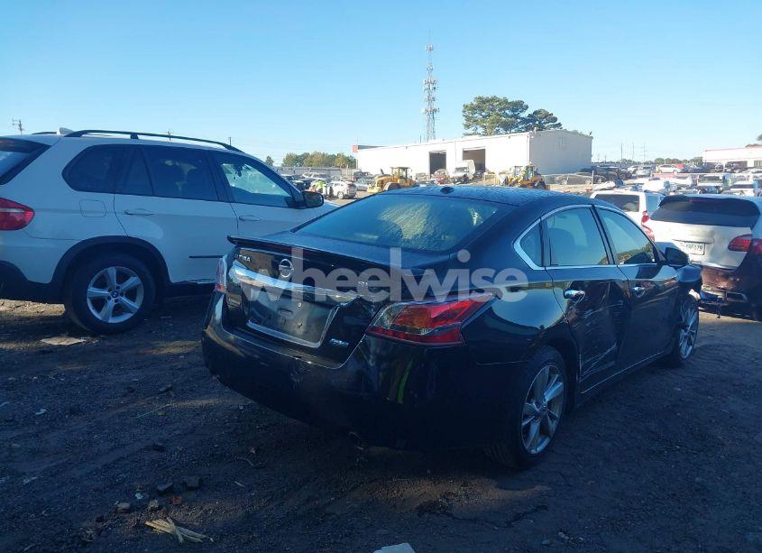 Photo 4 of 2013 Nissan Altima 2.5 SL (VIN 1N4AL3AP1DC240239)