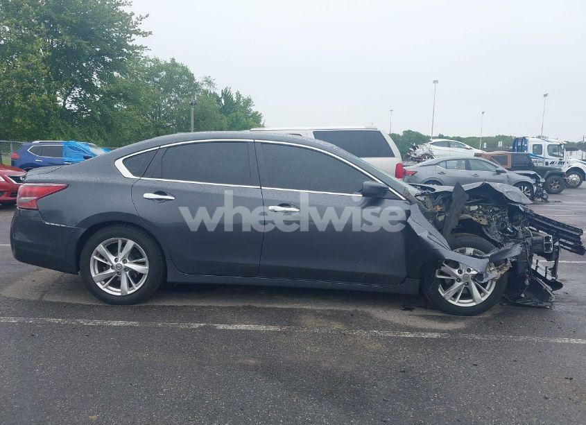 Photo 13 of 2013 Nissan Altima 2.5 SV (VIN 1N4AL3AP1DN400818)