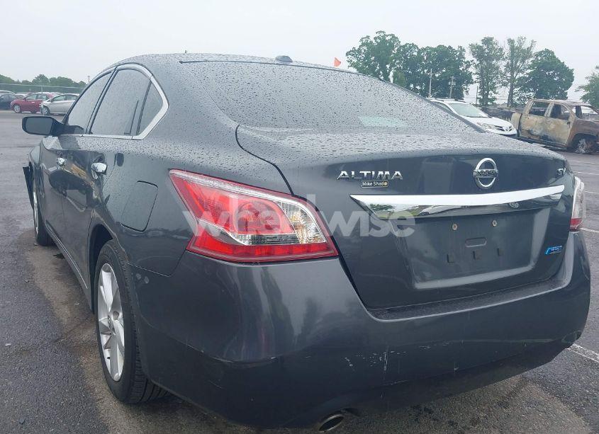 Photo 3 of 2013 Nissan Altima 2.5 SV (VIN 1N4AL3AP1DN400818)