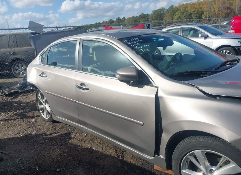 Photo 13 of 2013 Nissan Altima 2.5 SL (VIN 1N4AL3AP1DN406201)