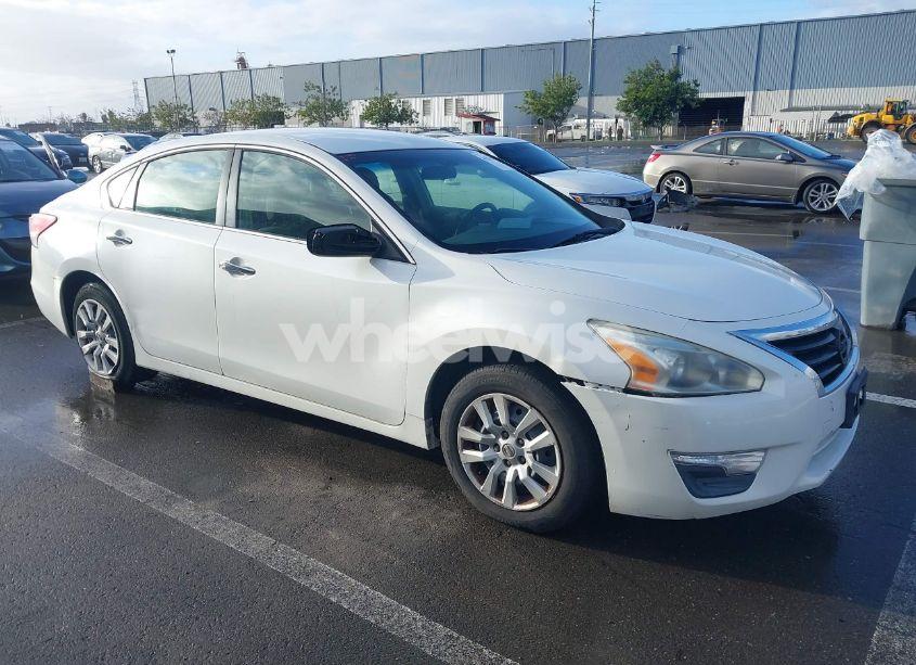 2013 Nissan Altima 2.5 S (VIN 1N4AL3AP1DN412421) main photo