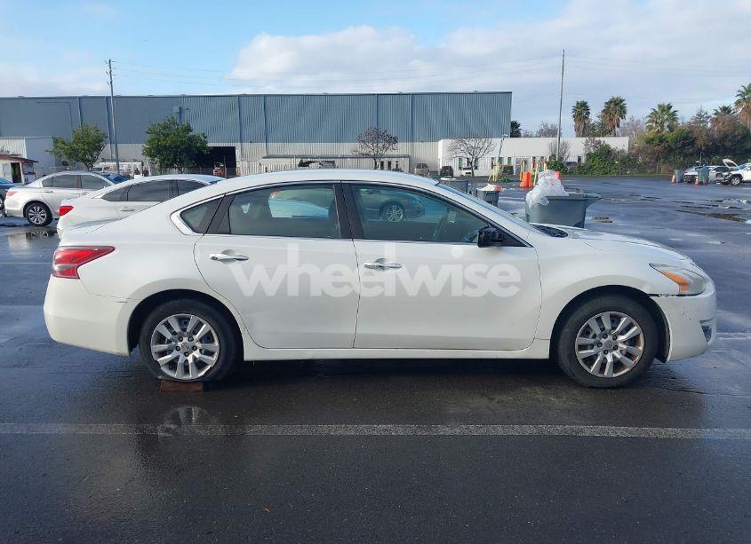 Photo 13 of 2013 Nissan Altima 2.5 S (VIN 1N4AL3AP1DN412421)