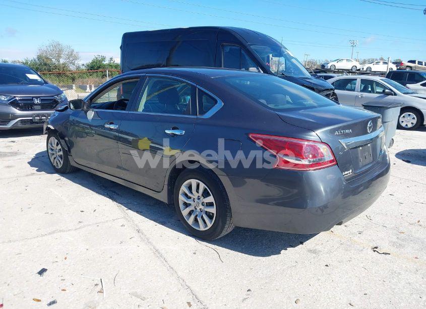 Photo 3 of 2013 Nissan Altima 2.5 (VIN 1N4AL3AP1DN449713)