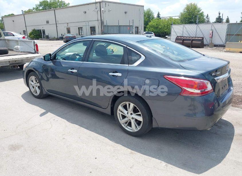 Photo 3 of 2013 Nissan Altima 2.5 SV (VIN 1N4AL3AP1DN463241)