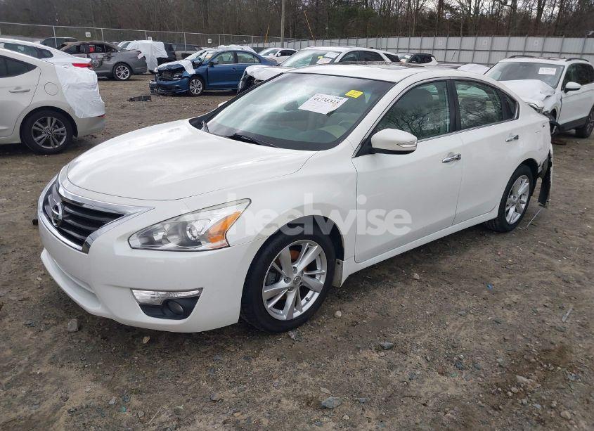 Photo 2 of 2013 Nissan Altima 2.5 SL (VIN 1N4AL3AP1DN470061)