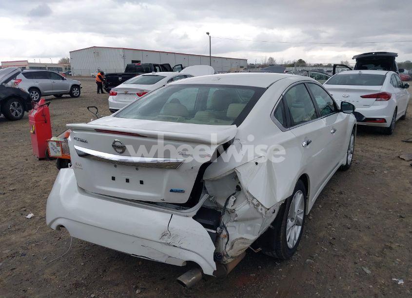 Photo 6 of 2013 Nissan Altima 2.5 SL (VIN 1N4AL3AP1DN470061)