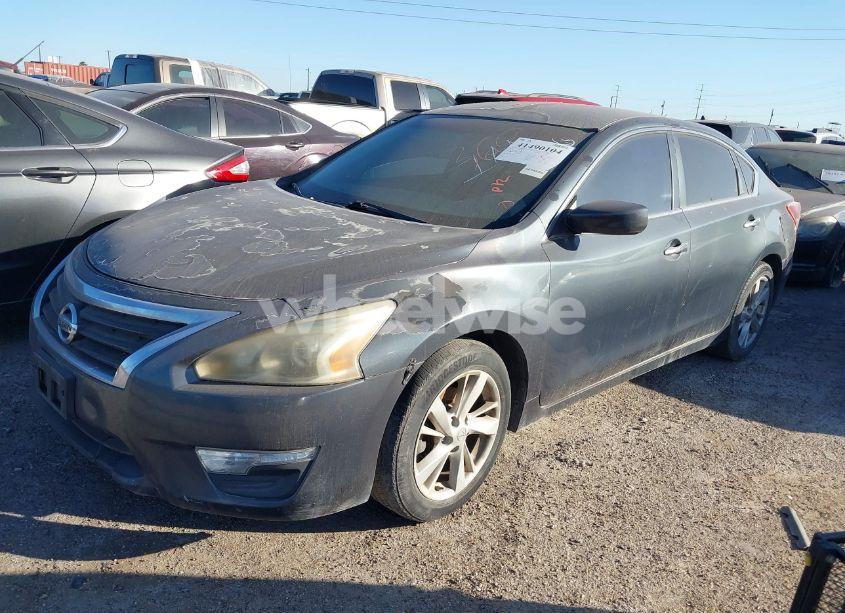 Photo 2 of 2013 Nissan Altima 2.5 SV (VIN 1N4AL3AP1DN484011)