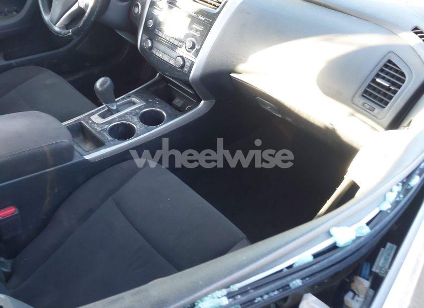 Photo 5 of 2013 Nissan Altima 2.5 SV (VIN 1N4AL3AP1DN495428)