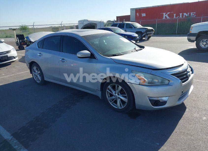 2013 Nissan Altima 2.5 SV (VIN 1N4AL3AP1DN504161) main photo