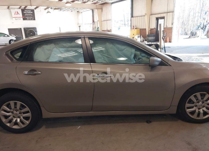 Photo 13 of 2013 Nissan Altima 2.5 S (VIN 1N4AL3AP1DN506296)