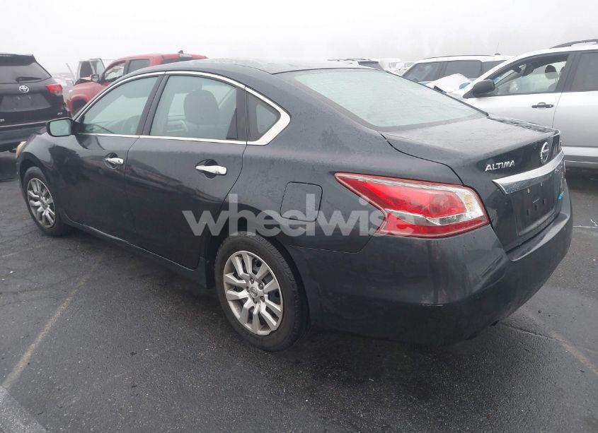 Photo 3 of 2013 Nissan Altima 2.5 S (VIN 1N4AL3AP1DN510283)