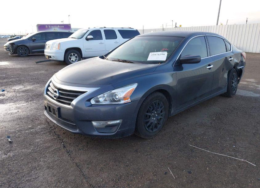 Photo 2 of 2013 Nissan Altima 2.5 S (VIN 1N4AL3AP1DN517489)