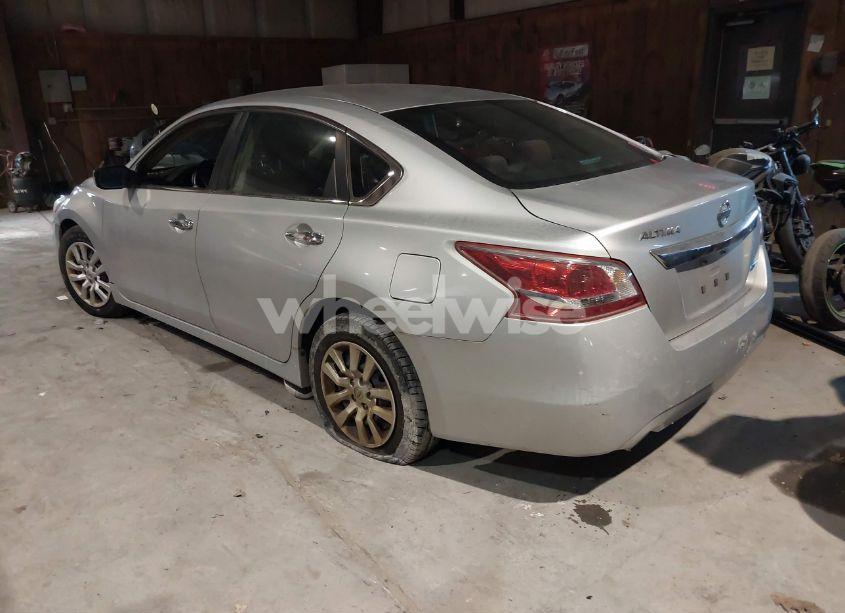 Photo 3 of 2013 Nissan Altima 2.5 S (VIN 1N4AL3AP1DN521736)