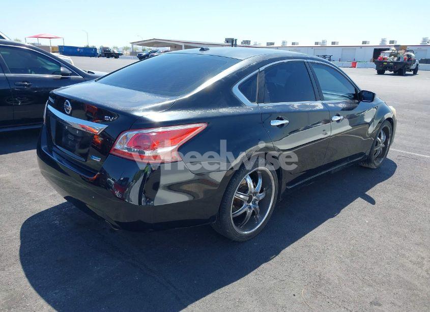 Photo 4 of 2013 Nissan Altima 2.5 SV (VIN 1N4AL3AP1DN528766)