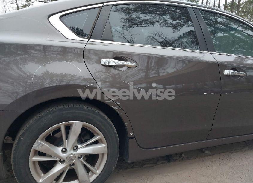 Photo 15 of 2013 Nissan Altima 2.5 SL (VIN 1N4AL3AP1DN545759)