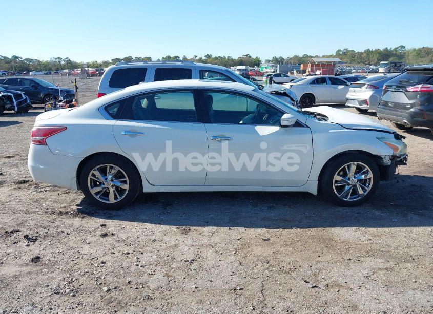 Photo 13 of 2013 Nissan Altima 2.5 SL (VIN 1N4AL3AP1DN549262)