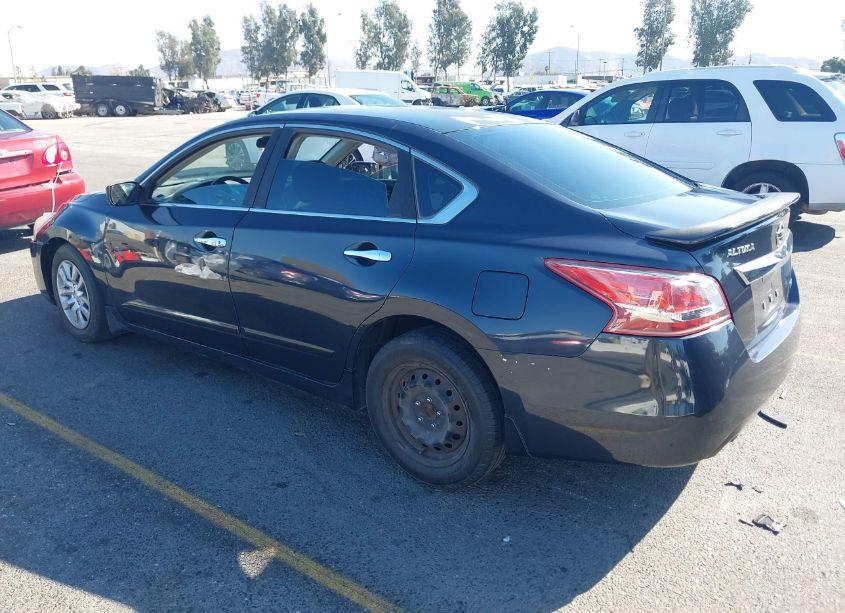 Photo 3 of 2013 Nissan Altima 2.5 S (VIN 1N4AL3AP1DN577210)