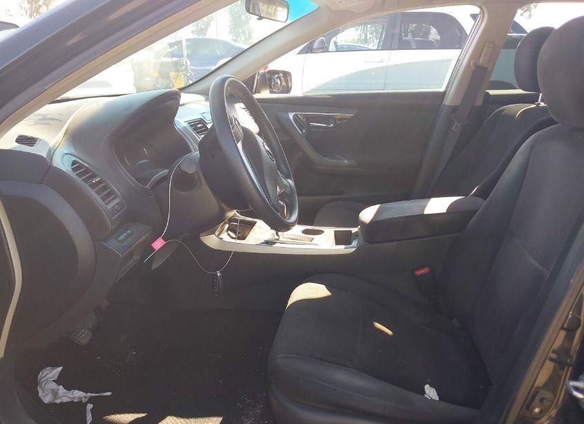 Photo 5 of 2013 Nissan Altima 2.5 S (VIN 1N4AL3AP1DN577210)