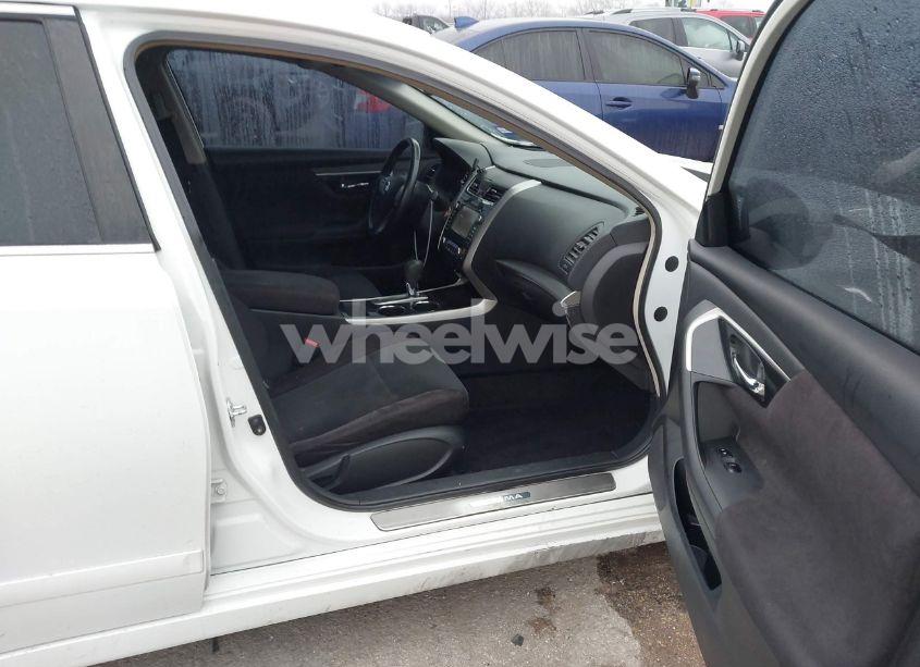 Photo 5 of 2013 Nissan Altima 2.5 SV (VIN 1N4AL3AP1DN587087)