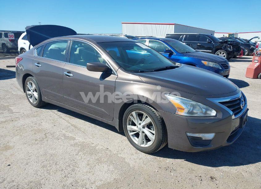 2013 Nissan Altima 2.5 SV (VIN 1N4AL3AP1DN588966) main photo