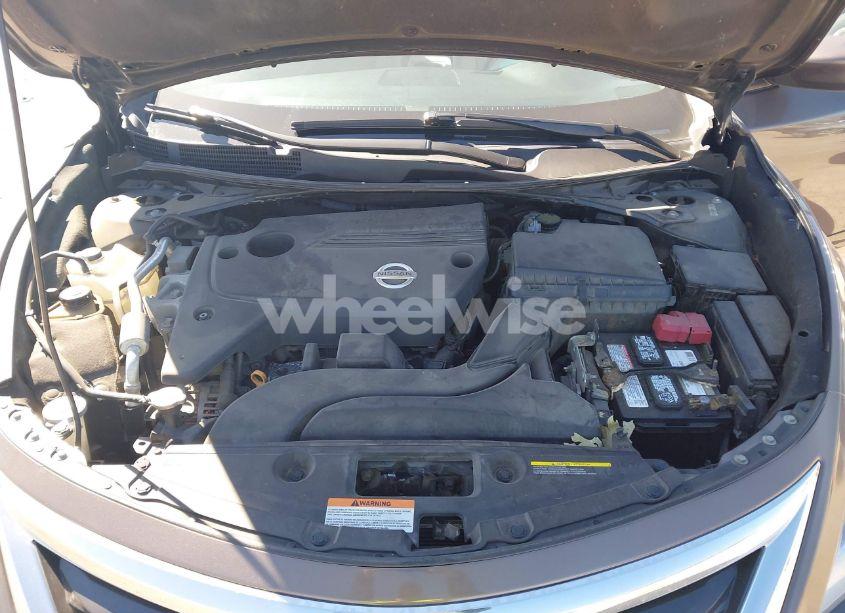 Photo 10 of 2013 Nissan Altima 2.5 SV (VIN 1N4AL3AP1DN588966)