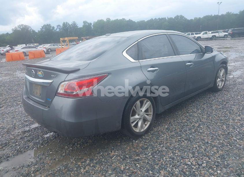 Photo 4 of 2014 Nissan Altima 2.5 SV (VIN 1N4AL3AP1EC107305)