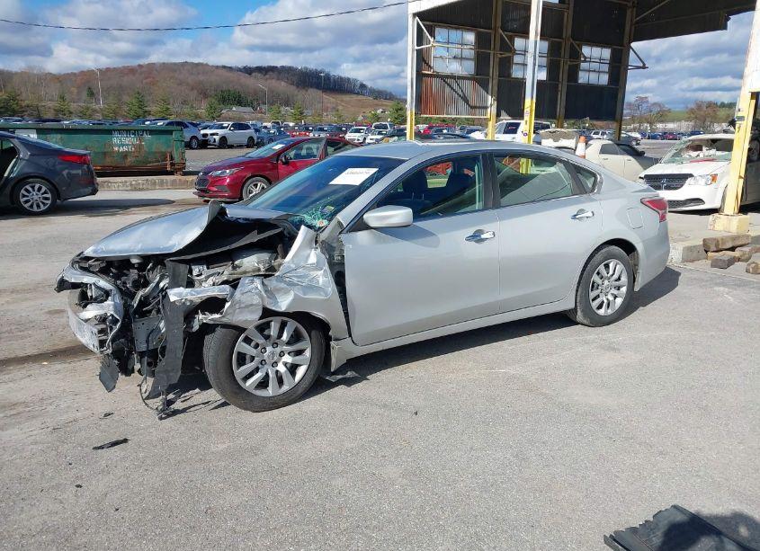 Photo 2 of 2014 Nissan Altima 2.5 S (VIN 1N4AL3AP1EC108289)