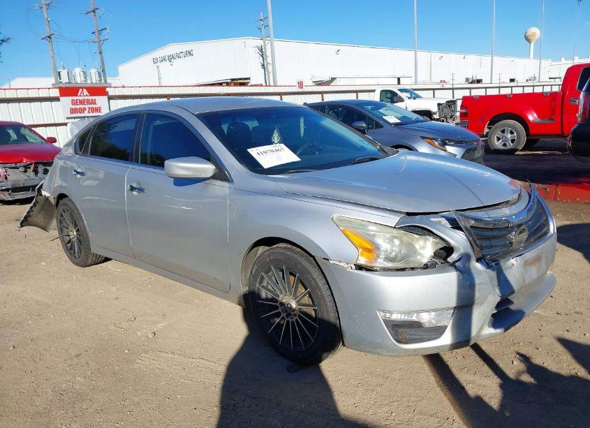2014 Nissan Altima 2.5/2.5 S/2.5 SL/2.5 SV (VIN 1N4AL3AP1EC271718) main photo
