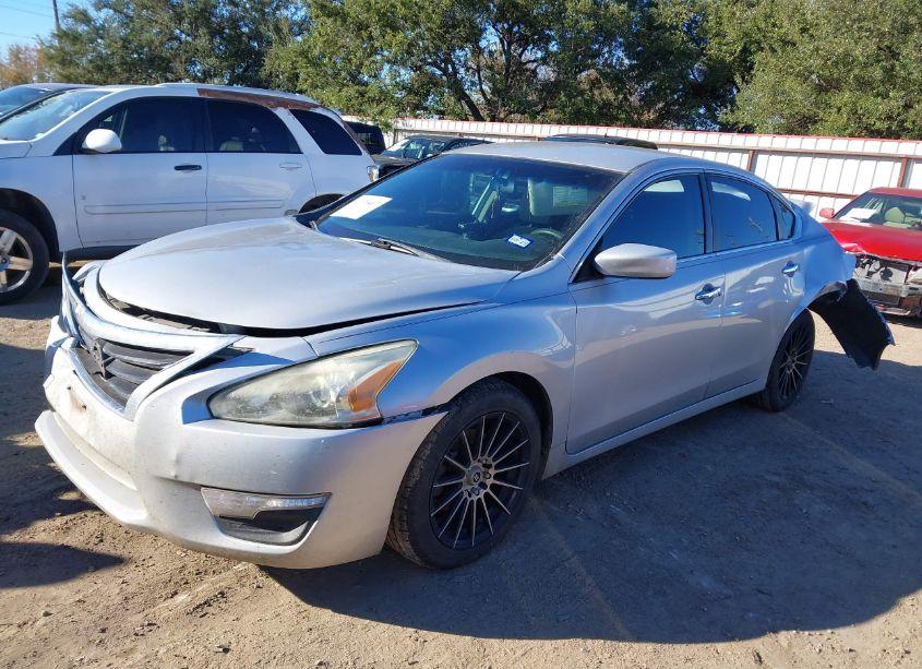 Photo 2 of 2014 Nissan Altima 2.5/2.5 S/2.5 SL/2.5 SV (VIN 1N4AL3AP1EC271718)