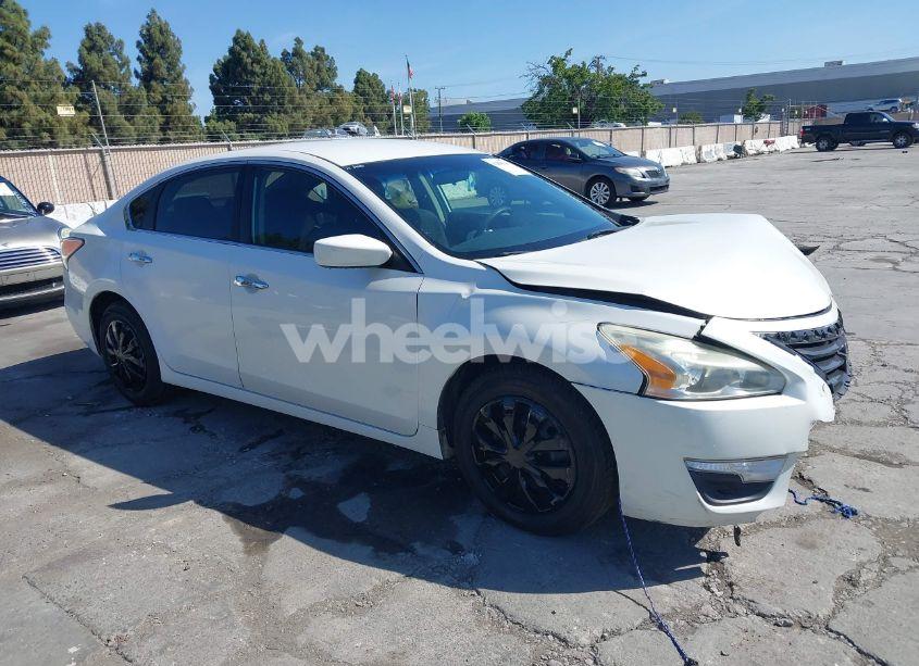 2014 Nissan Altima 2.5/2.5 S/2.5 SL/2.5 SV (VIN 1N4AL3AP1EC272691) main photo