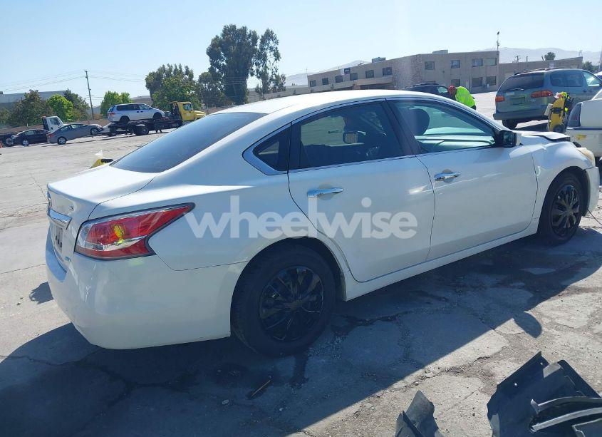 Photo 4 of 2014 Nissan Altima 2.5/2.5 S/2.5 SL/2.5 SV (VIN 1N4AL3AP1EC272691)