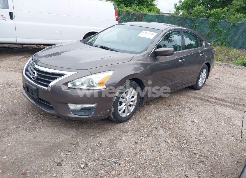 Photo 2 of 2014 Nissan Altima 2.5 S (VIN 1N4AL3AP1EC278913)