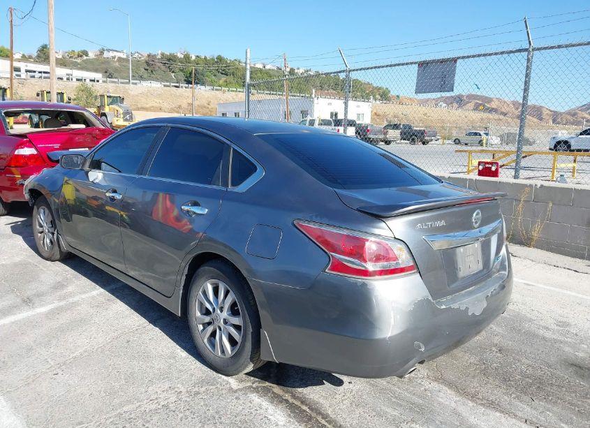 Photo 3 of 2014 Nissan Altima 2.5 S (VIN 1N4AL3AP1EC282153)