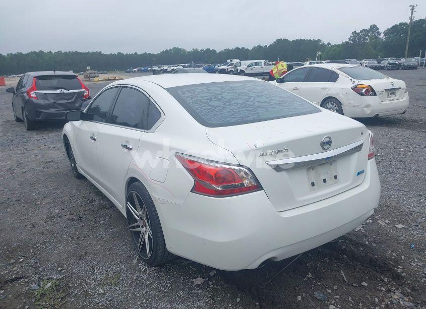 Photo 3 of 2014 Nissan Altima 2.5 S (VIN 1N4AL3AP1EC293718)