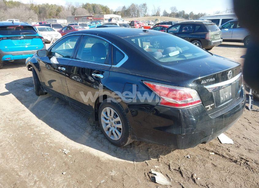 Photo 3 of 2014 Nissan Altima 2.5 S (VIN 1N4AL3AP1EC318052)