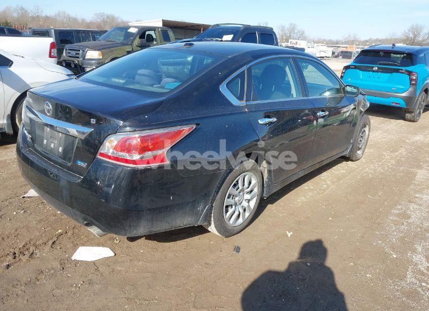 Photo 4 of 2014 Nissan Altima 2.5 S (VIN 1N4AL3AP1EC318052)