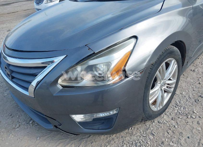 Photo 6 of 2014 Nissan Altima 2.5 SV (VIN 1N4AL3AP1EC401416)