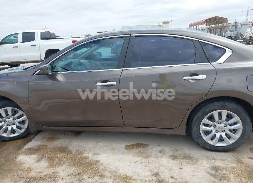 Photo 14 of 2014 Nissan Altima 2.5 S (VIN 1N4AL3AP1EC403313)