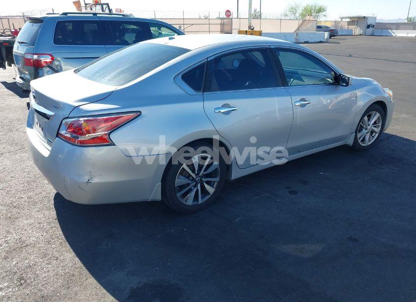 Photo 4 of 2014 Nissan Altima 2.5 SV (VIN 1N4AL3AP1EC412576)
