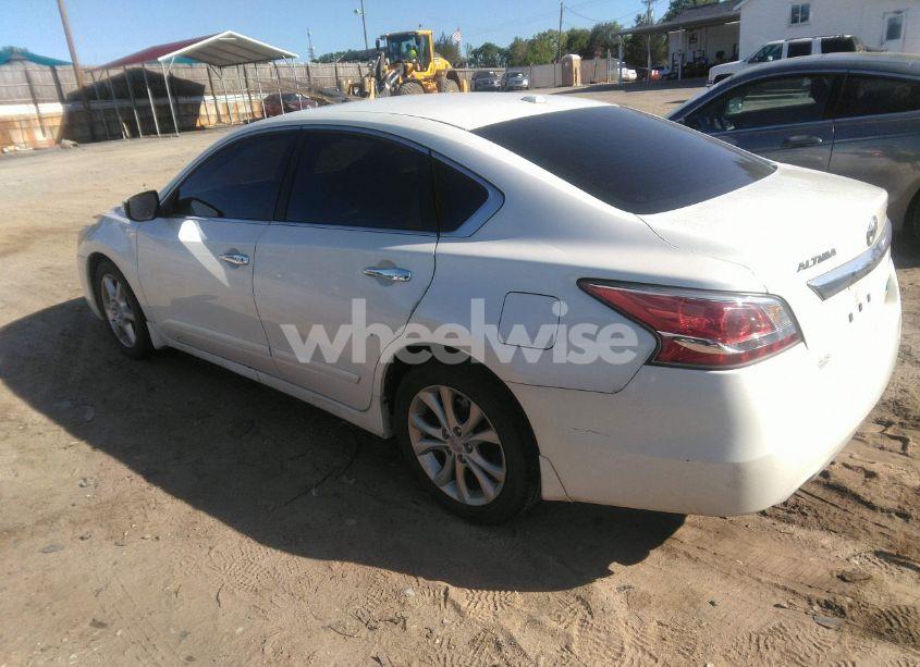 Photo 3 of 2014 Nissan Altima 2.5 SV (VIN 1N4AL3AP1EC414070)