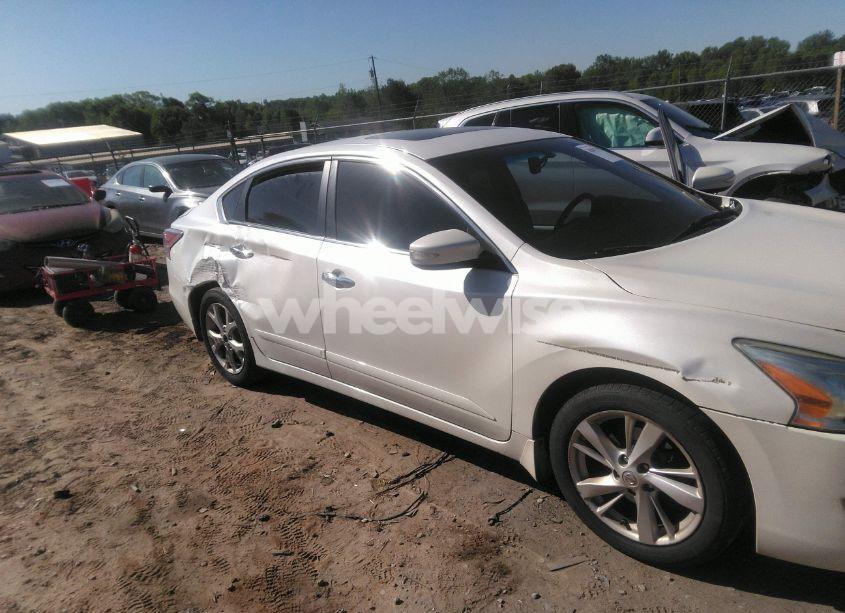 Photo 6 of 2014 Nissan Altima 2.5 SV (VIN 1N4AL3AP1EC414070)