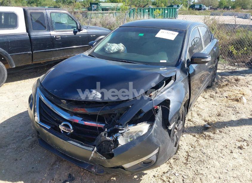 Photo 2 of 2014 Nissan Altima 2.5 SL (VIN 1N4AL3AP1EC414537)
