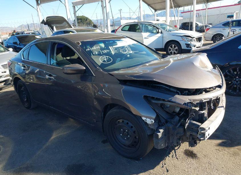 2014 Nissan Altima 2.5 S (VIN 1N4AL3AP1EC902676) main photo