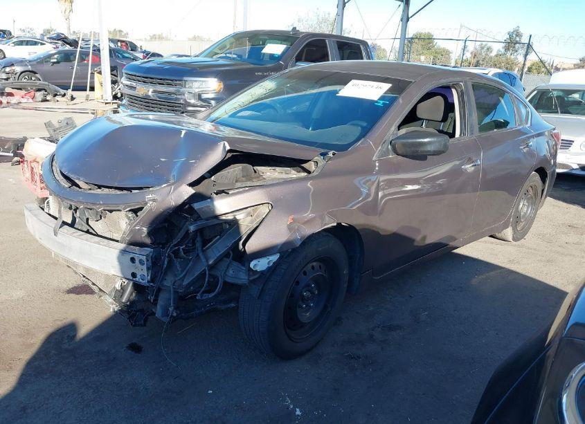 Photo 2 of 2014 Nissan Altima 2.5 S (VIN 1N4AL3AP1EC902676)