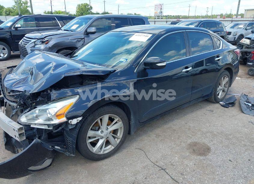 Photo 2 of 2014 Nissan Altima 2.5 SL (VIN 1N4AL3AP1EN200278)