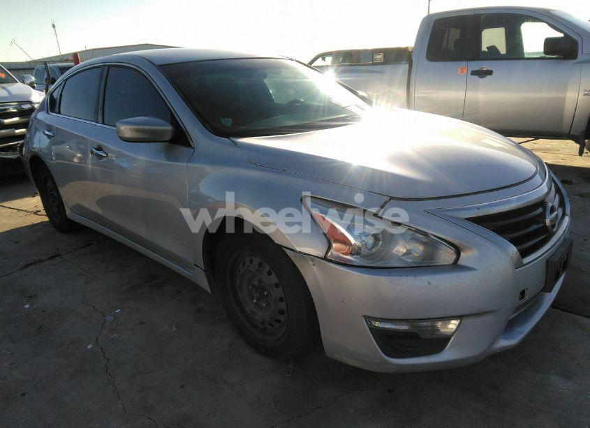 2014 Nissan Altima 2.5 S (VIN 1N4AL3AP1EN211216) main photo